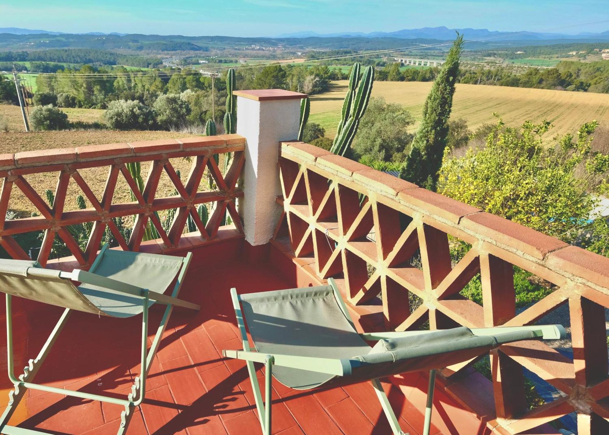 Torre Costa Brava Daire Garrigás Dış mekan fotoğraf